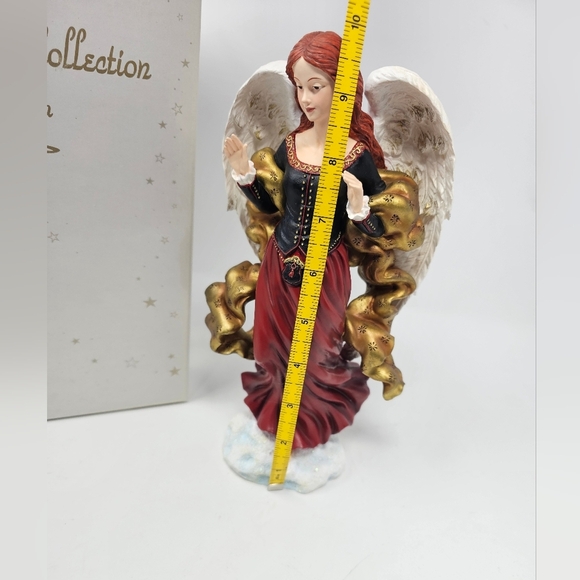 Pipka The Gallery Collection MacKenzie The Scottish Angel #13743 - Picture 7 of 8